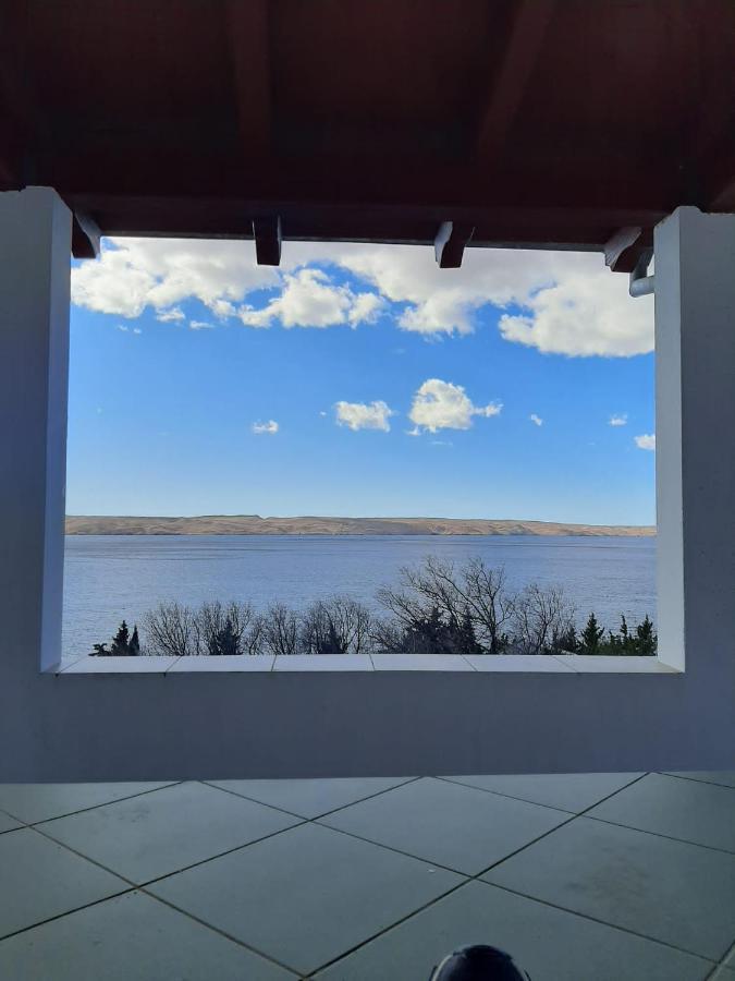 Ferienwohnung Kuca Za Odmor Coccoli Karlobag Exterior foto
