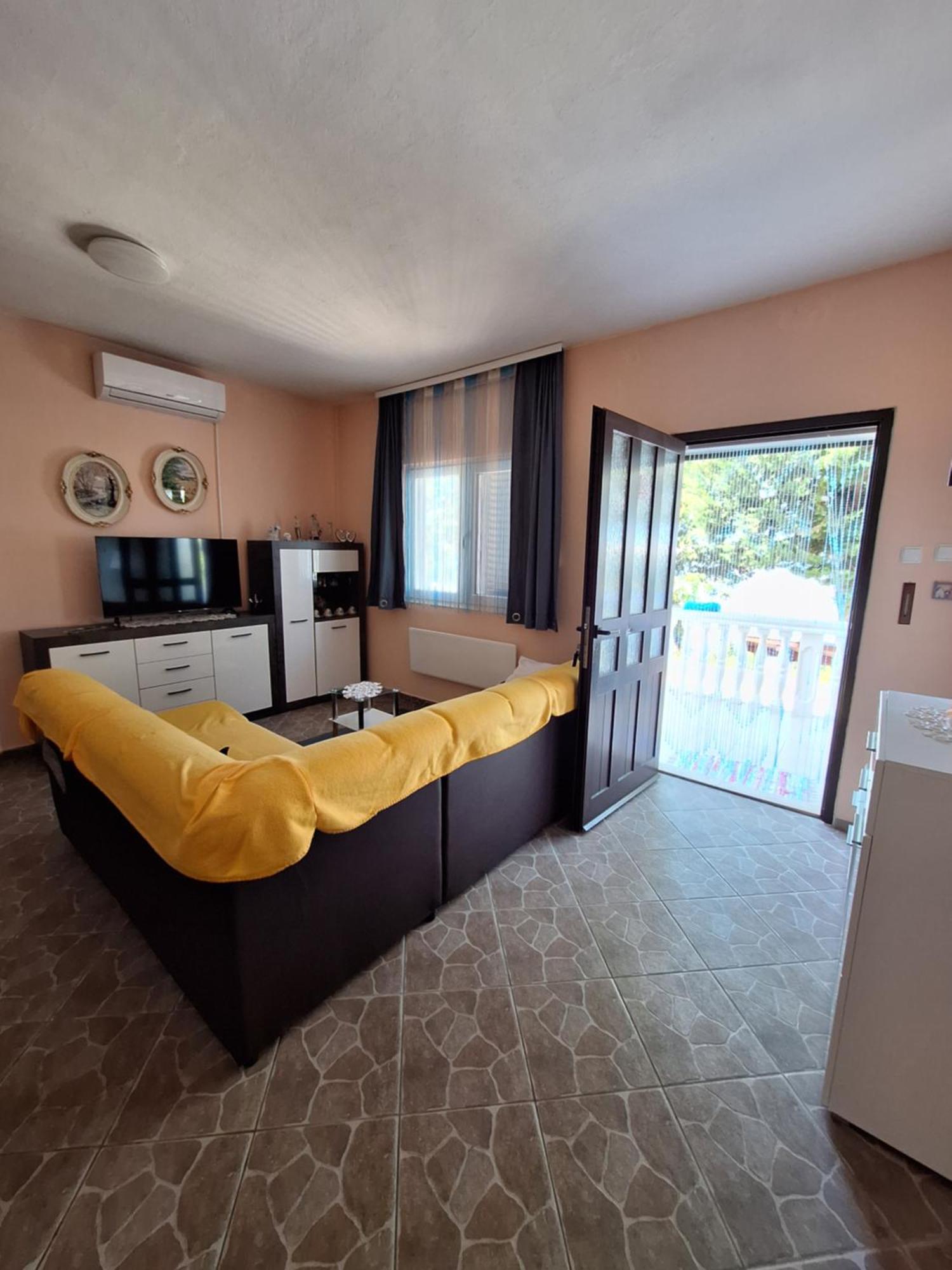 Ferienwohnung Kuca Za Odmor Coccoli Karlobag Zimmer foto