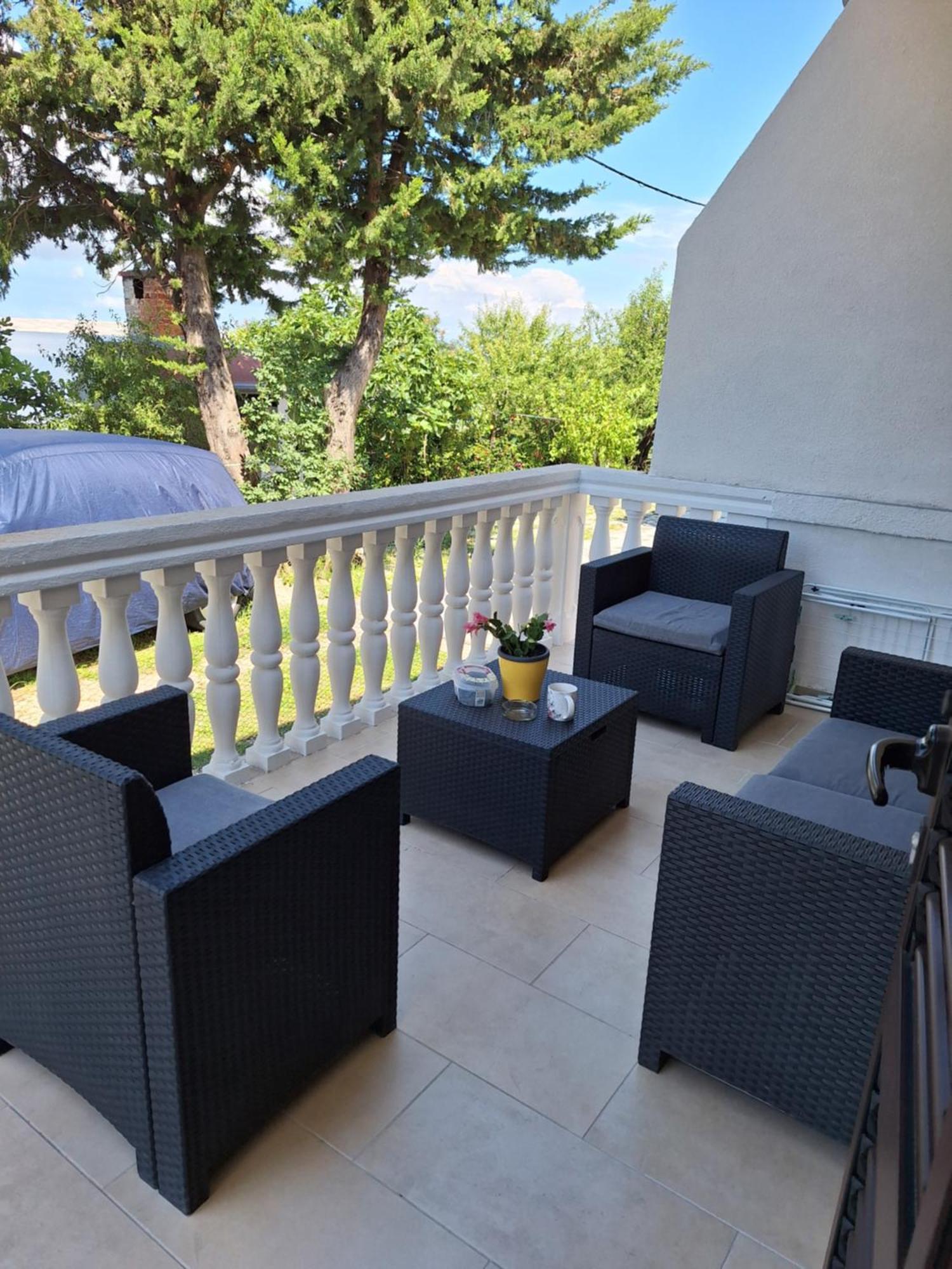 Ferienwohnung Kuca Za Odmor Coccoli Karlobag Exterior foto